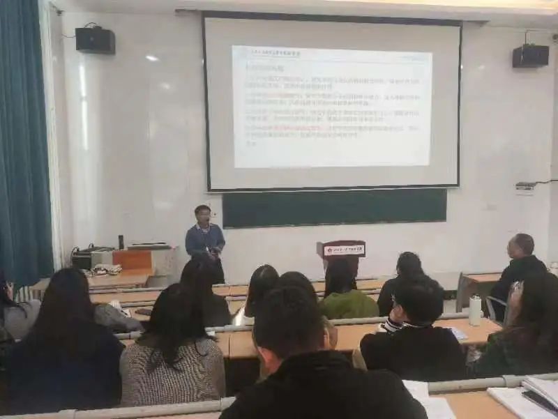 正在上传...